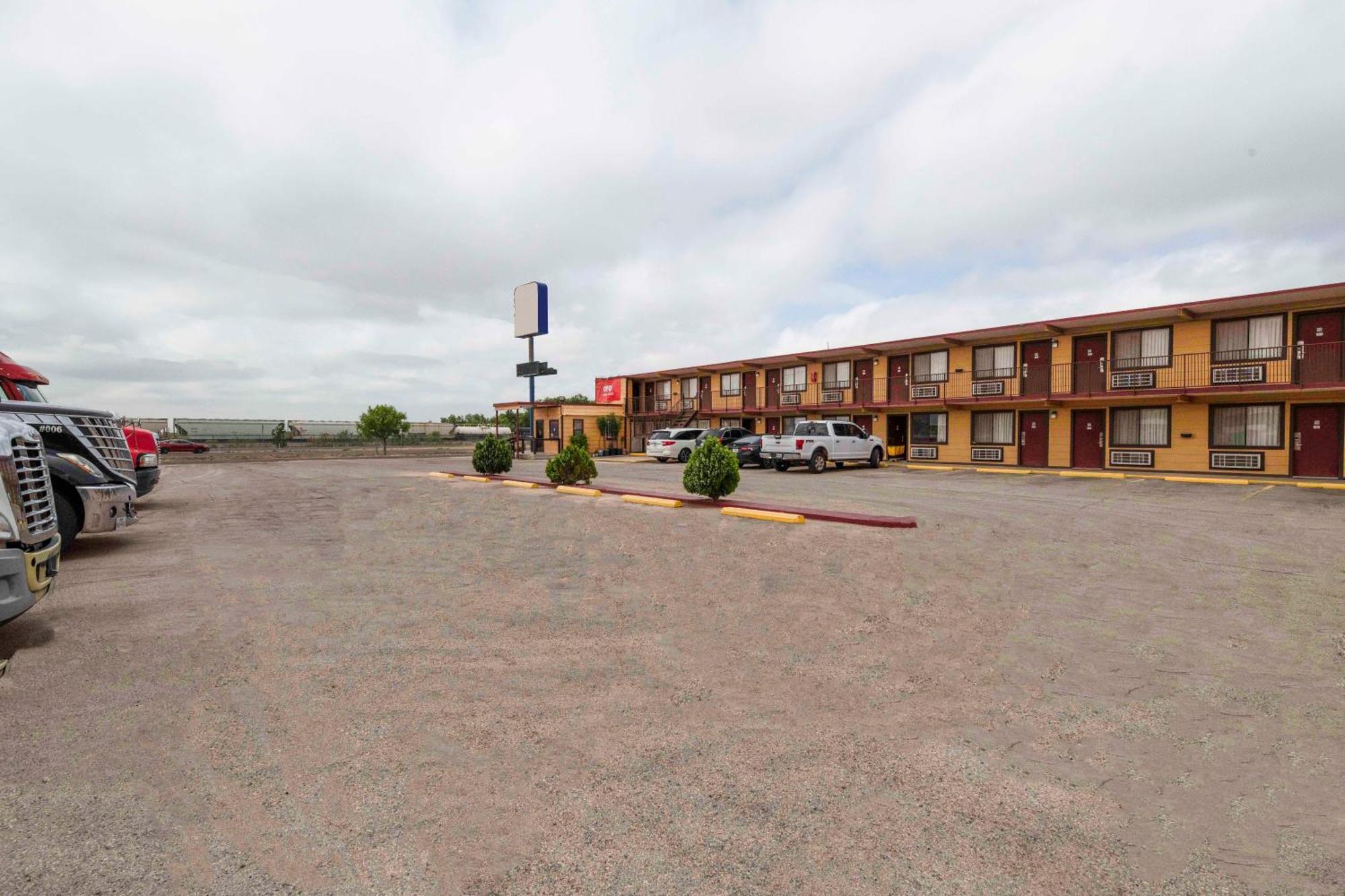 Oyo Tx, East Business 20 Hotel Odessa