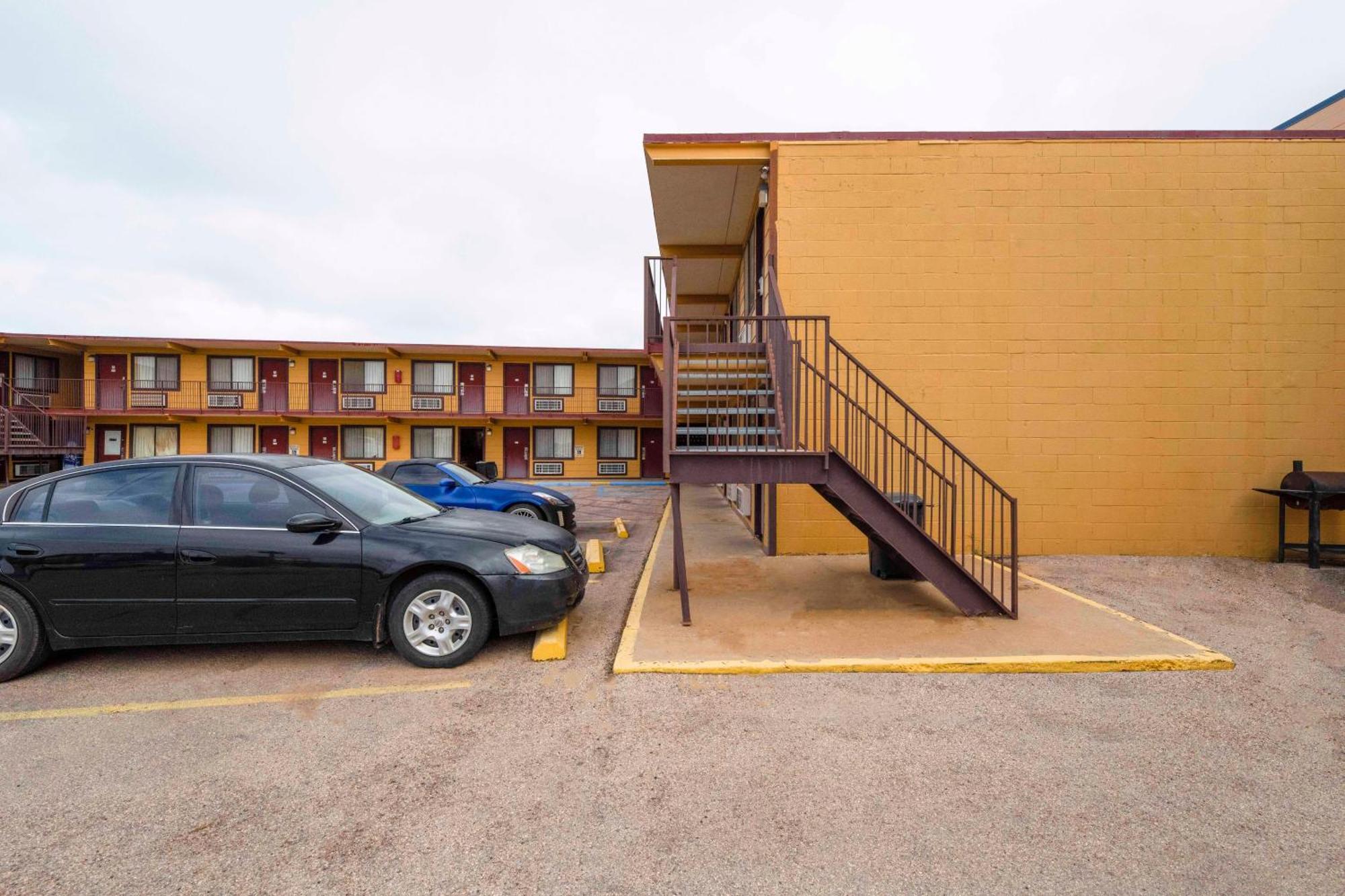 Hotel Oyo Tx, East Business 20 Odessa