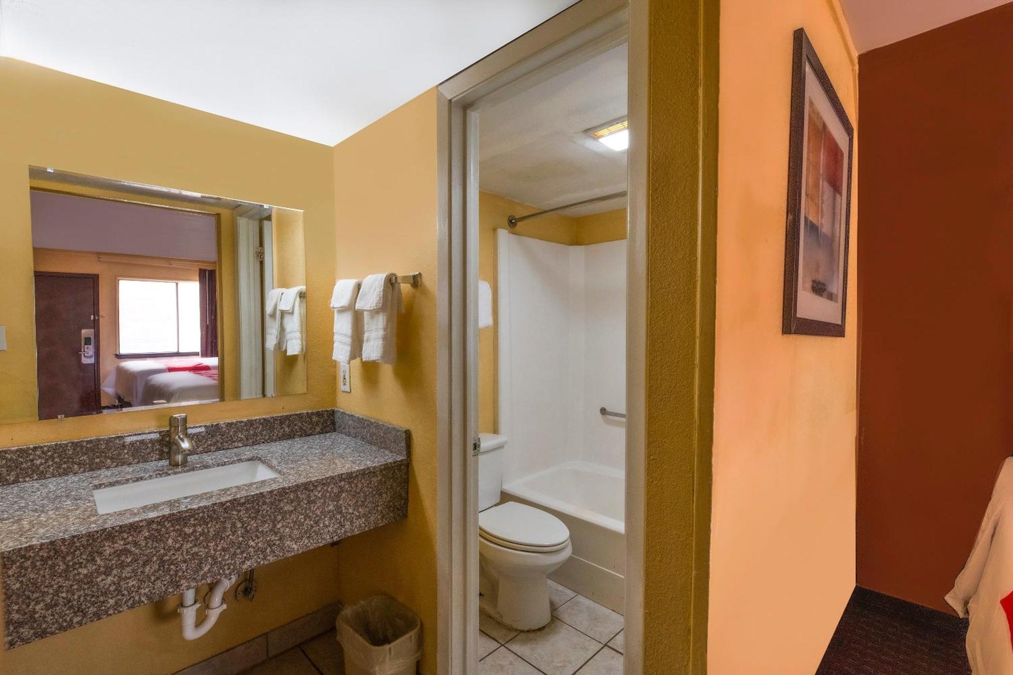 Hotel Oyo Tx, East Business 20 Odessa